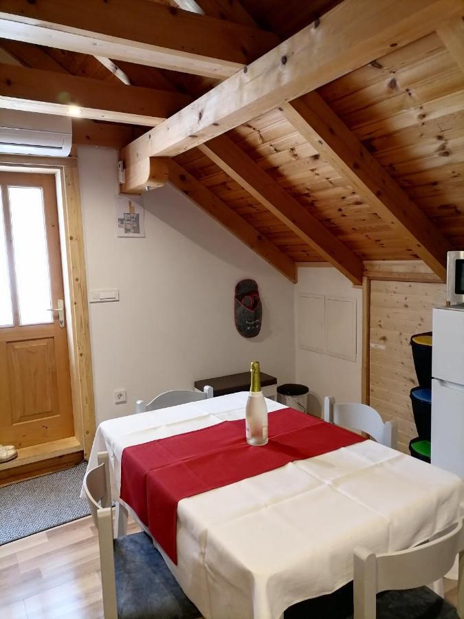 Apartman Tonka Otočac Екстериор снимка